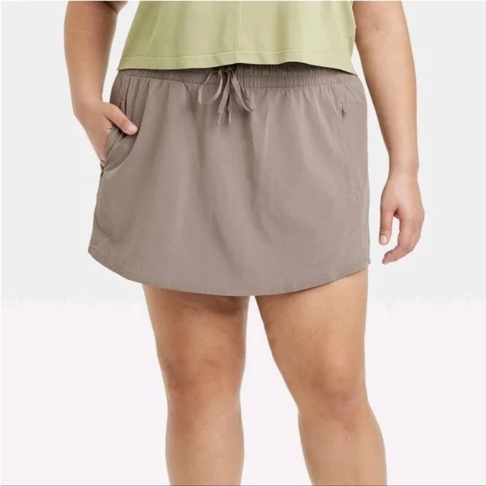 All In Motion Taupe Flex Woven Skort NWT